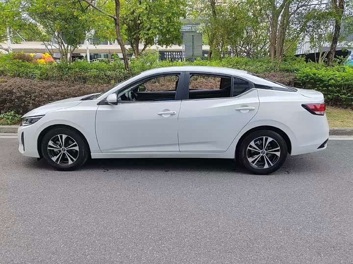 Xuan Yi 2023 1.6L CVT Enjoy Edition - zdjęcie 14