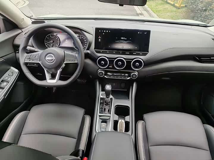 Xuan Yi 2023 1.6L CVT Enjoy Edition - zdjęcie 15