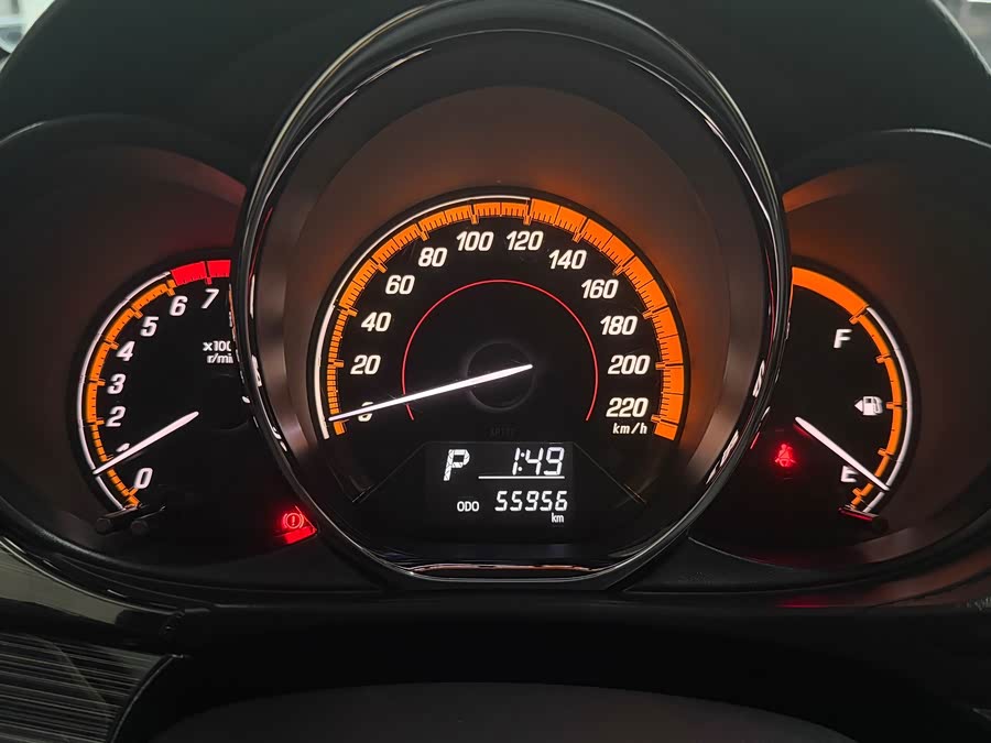 YARiS L 2020 1.5L CVT Leading Edition - zdjęcie 7