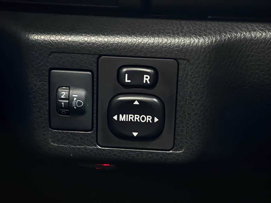 YARiS L 2020 1.5L CVT Leading Edition - zdjęcie 9