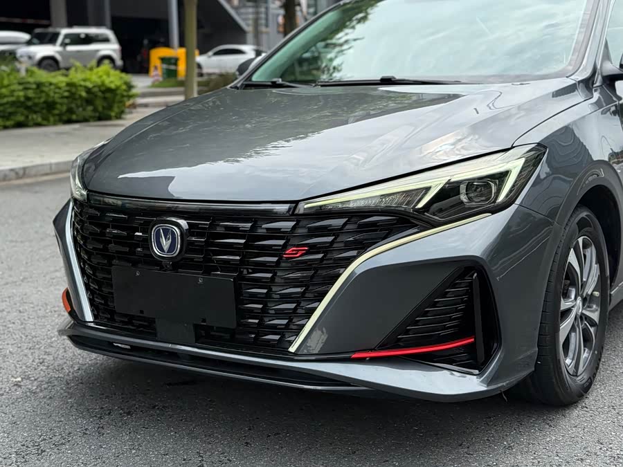 Yidong 2022 PLUS Blue Whale NE 1.4T GDI DCT Premium - zdjęcie 7