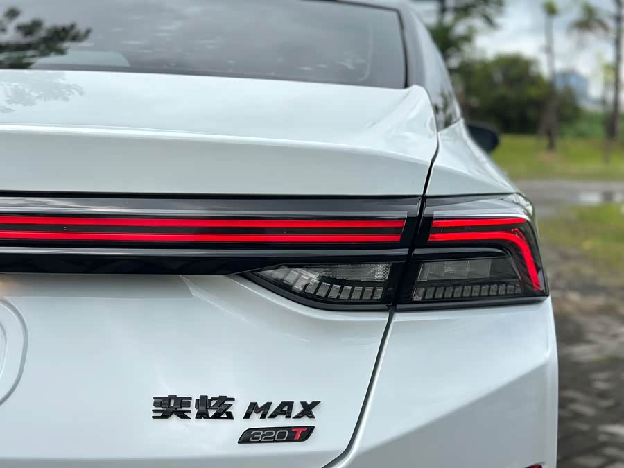 Yixuan MAX 2023 1.5T Super Cool Dad - zdjęcie 5