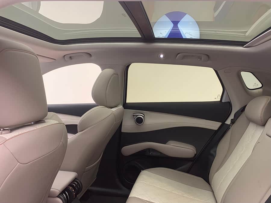 Yuan PLUS 2025 Smart Driving 510KM Beyond - zdjęcie 16