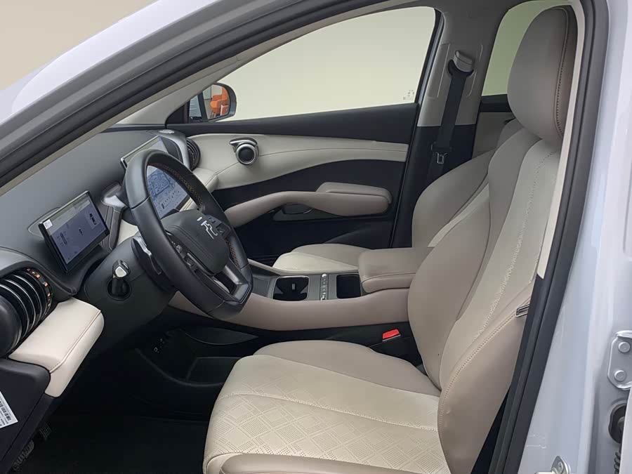 Yuan PLUS 2025 Smart Driving 510KM Beyond - zdjęcie 9