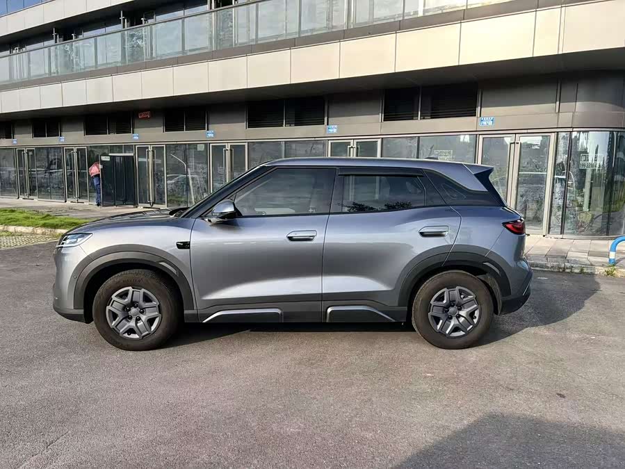 Yuan UP 2025 Smart Drive 401KM Vitality - zdjęcie 3