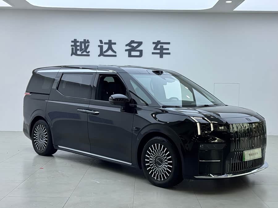Zeekr 009 2024 7-Seater Aisle Version 108kWh - zdjęcie 3