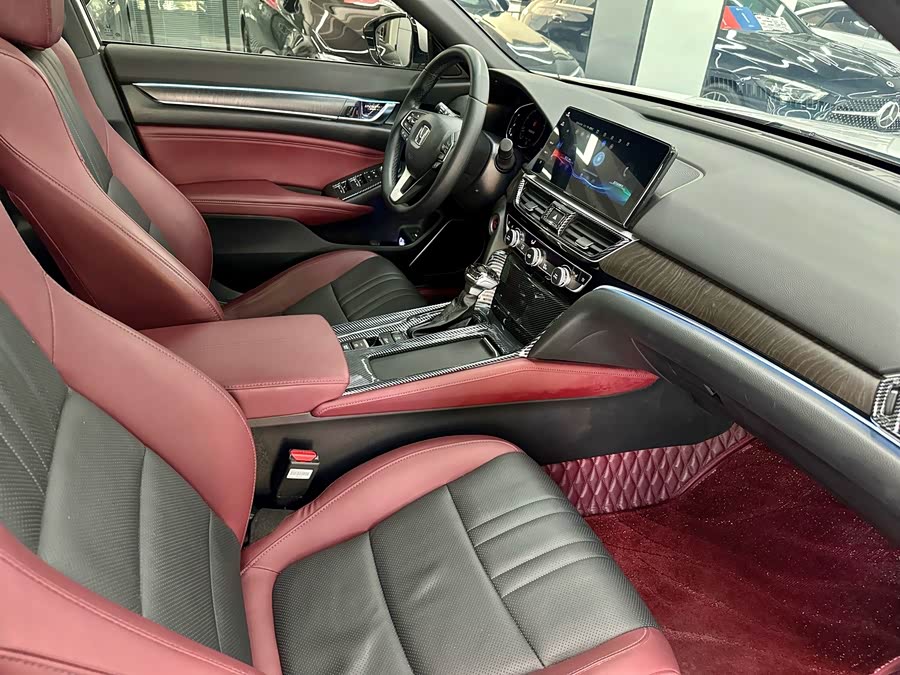 2022 260TURBO Premium - zdjęcie 12