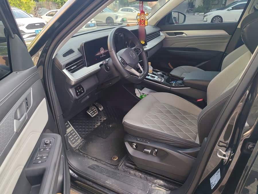 2023 380TSI 4WD R-Line Cruise - zdjęcie 12