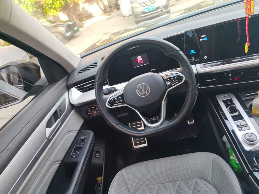 2023 380TSI 4WD R-Line Cruise - zdjęcie 6