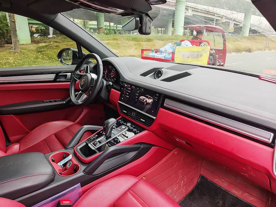 2023 Cayenne E-Hybrid 2.0T - zdjęcie 14
