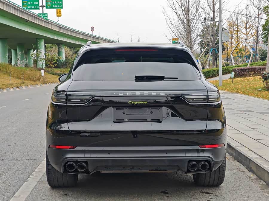 2023 Cayenne E-Hybrid 2.0T - zdjęcie 4