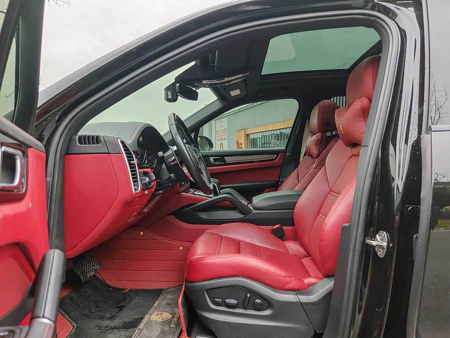 2023 Cayenne E-Hybrid 2.0T - zdjęcie 10