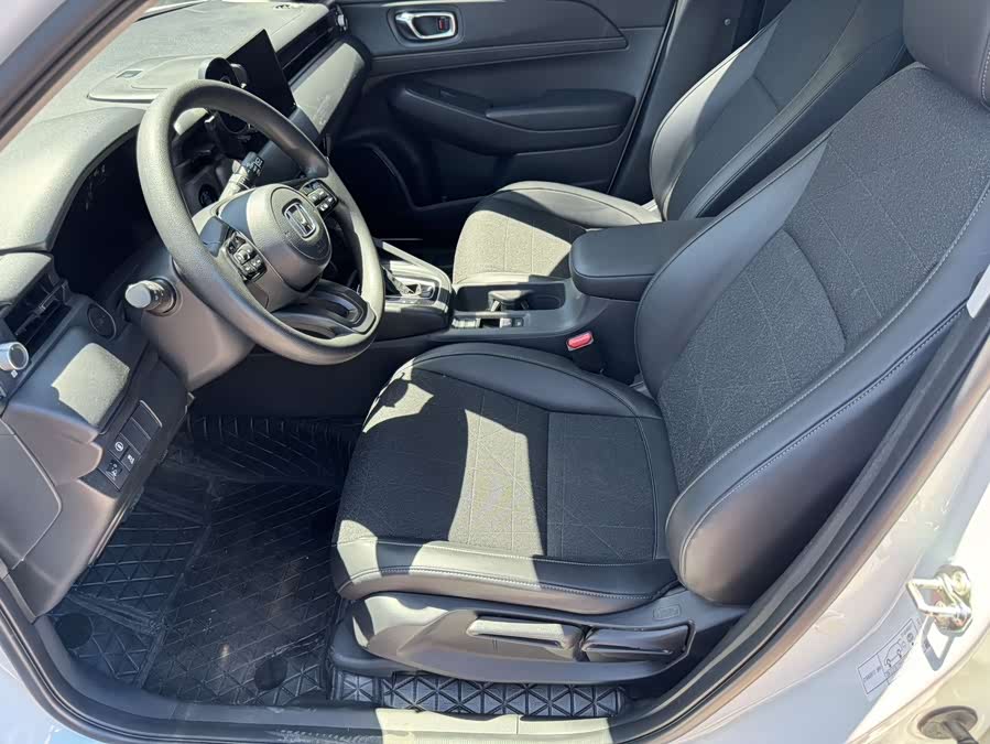 2023 Honda HR-V 1.5L CVT Technology Edition - zdjęcie 4