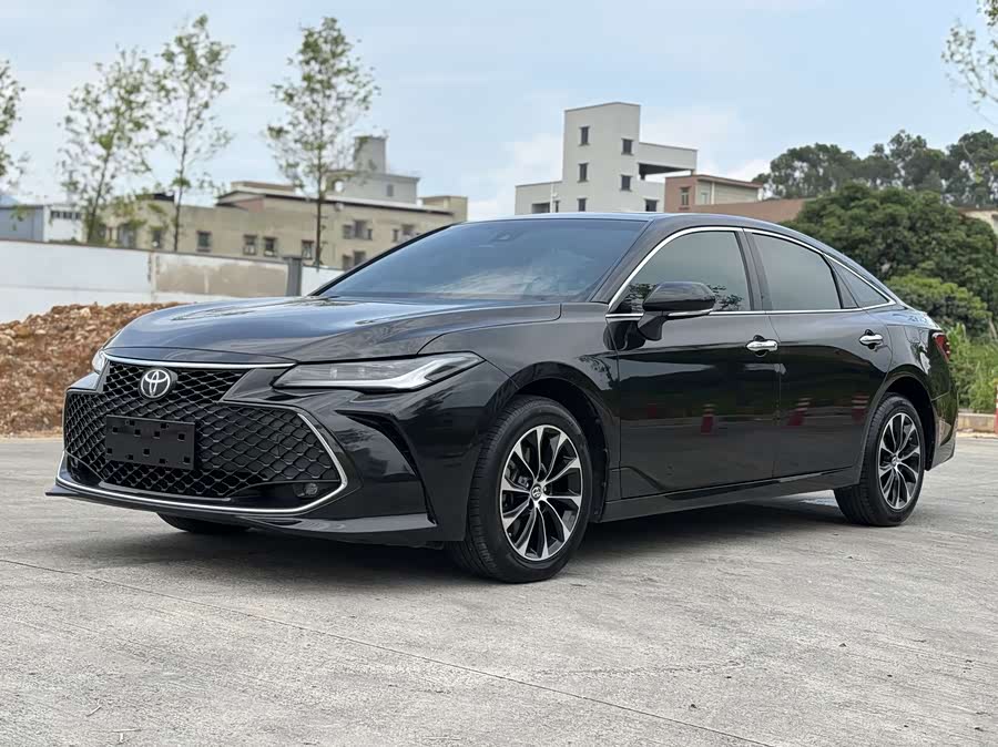 2023 Toyota Avalon 2.5L Luxury - zdjęcie 1