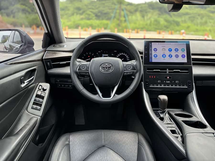 2023 Toyota Avalon 2.5L Luxury - zdjęcie 19
