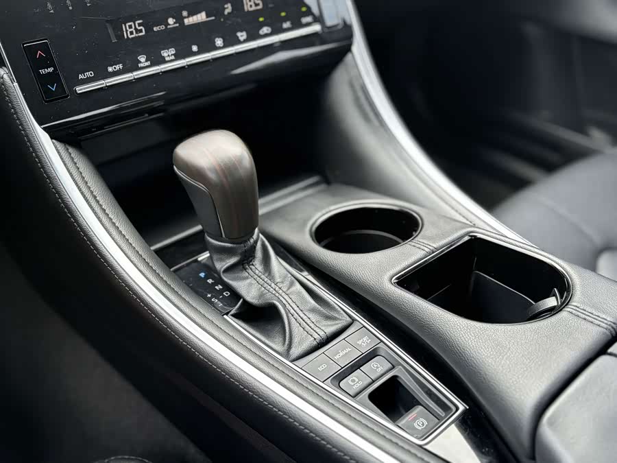 2023 Toyota Avalon 2.5L Luxury - zdjęcie 20
