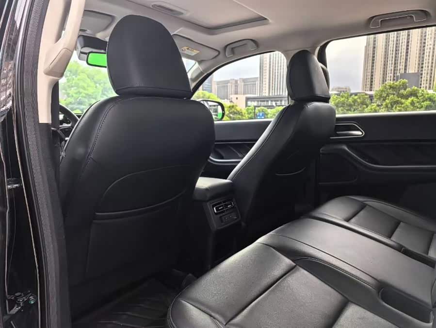 2024 2.4T Passenger Auto Diesel 4WD Comfort - zdjęcie 7