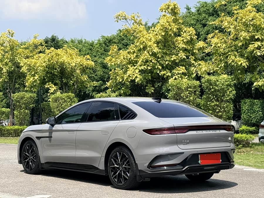 2025 DM-i Intelligent Driving 125KM Premium - zdjęcie 7
