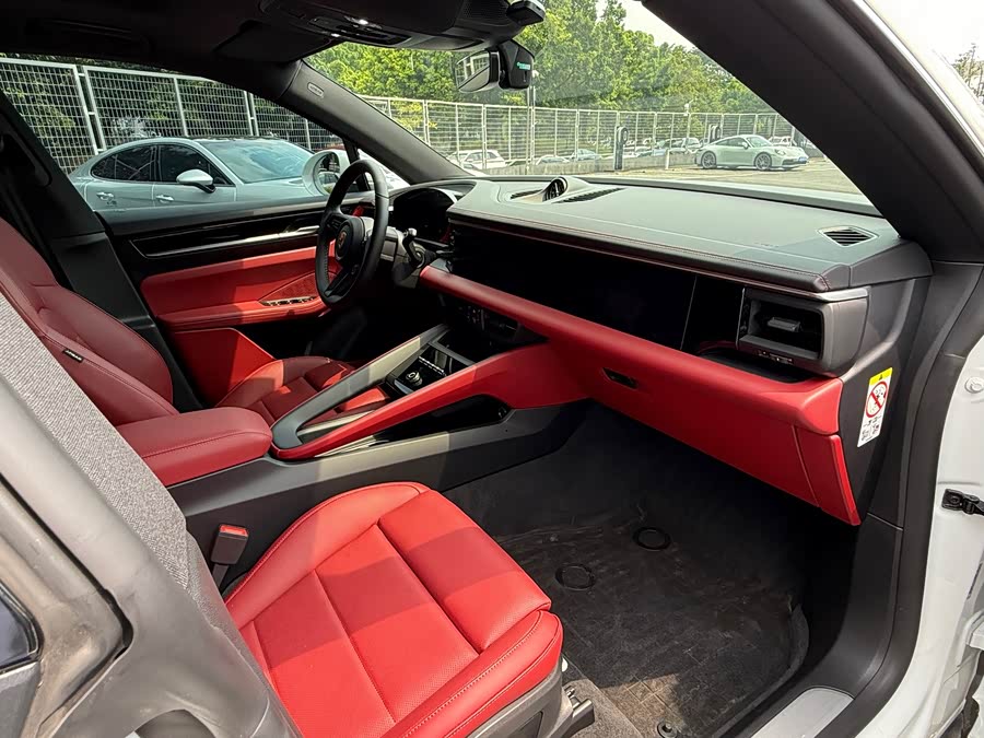 2026 Macan Long Range Version - zdjęcie 9