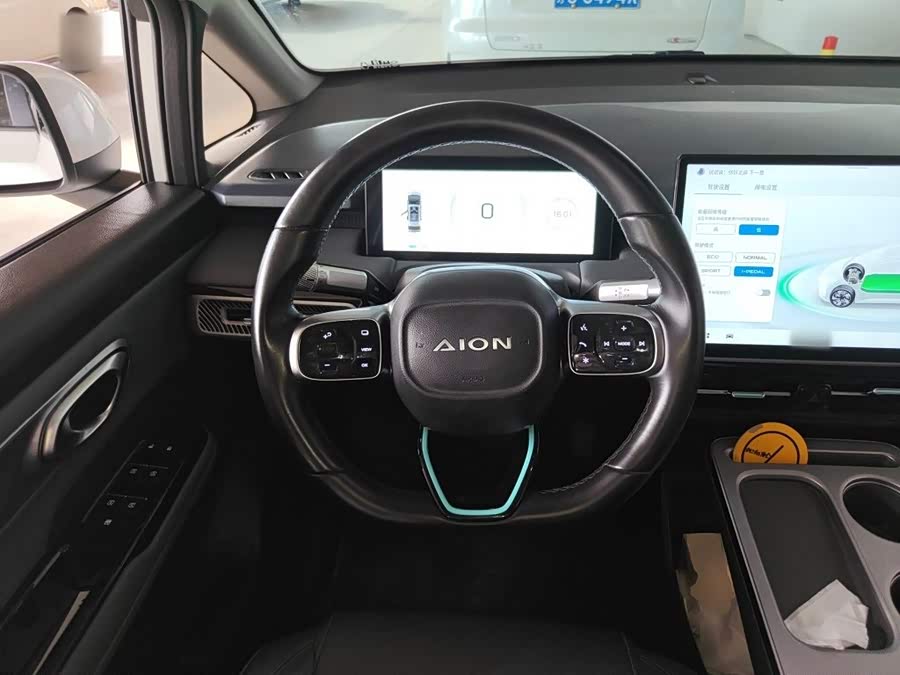 AION Y 2023 Plus 610 Intelligent Version Lithium-ion - zdjęcie 6