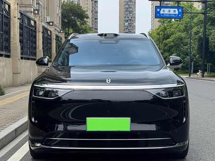 AITO M8 2025 Range Extender Max+ Version 53.4kWh 6-Seater (192-Line Laser Radar) - zdjęcie 13