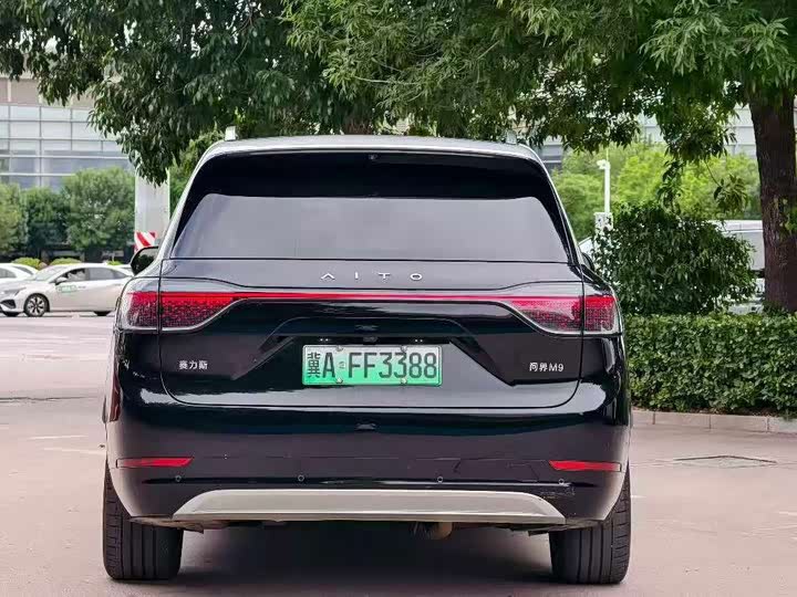 AITO M9 2024 Range Extender Max Version 42kWh 6-Seater - zdjęcie 14