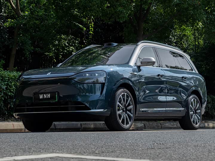 AITO M9 2024 Range Extender Max Version 42kWh 6-Seater - zdjęcie 17