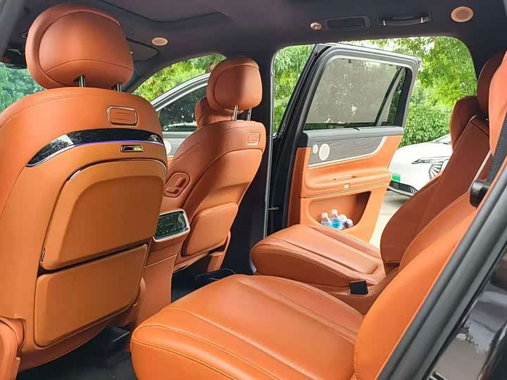 AITO M9 2024 Range Extender Max Version 42kWh 6-Seater - zdjęcie 18