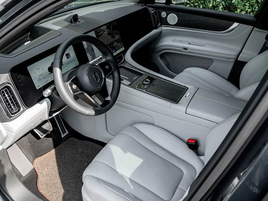 AITO M9 2024 Range Extender Max Version 42kWh 6-Seater - zdjęcie 7