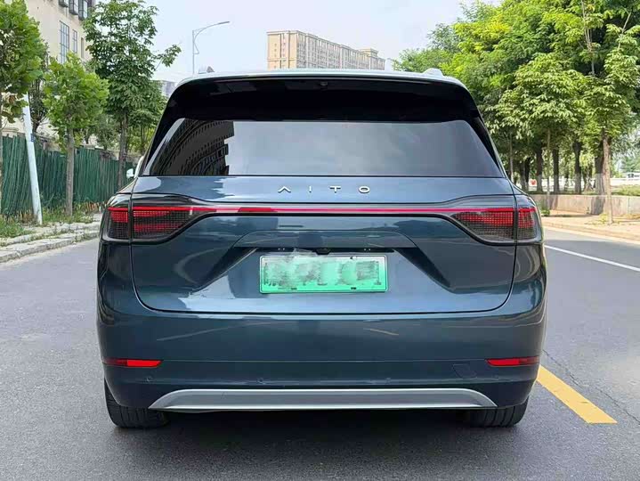 AITO M9 2024 Range Extender Ultra Edition 42kWh 6-Seater - zdjęcie 15