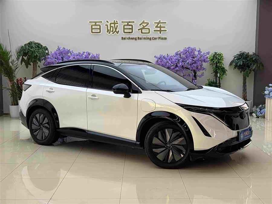 ARIYA 2022 2WD Long Range Top Version - zdjęcie 3