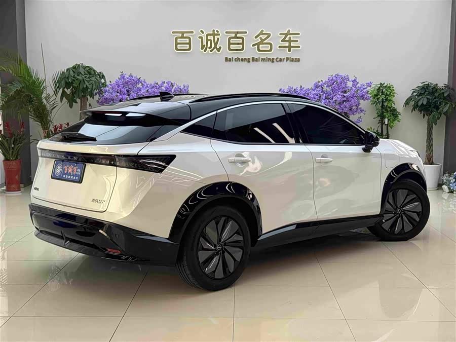 ARIYA 2022 2WD Long Range Top Version - zdjęcie 5