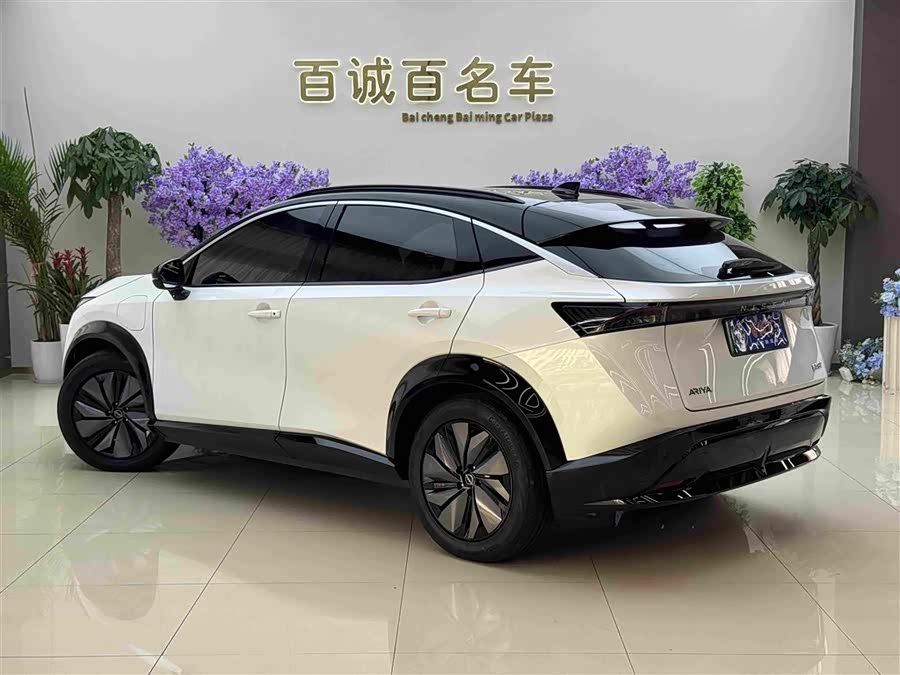 ARIYA 2022 2WD Long Range Top Version - zdjęcie 7