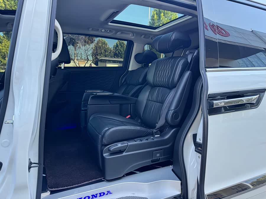 Ailisen 2022 2.0L e:HEV Luxury Edition - zdjęcie 10