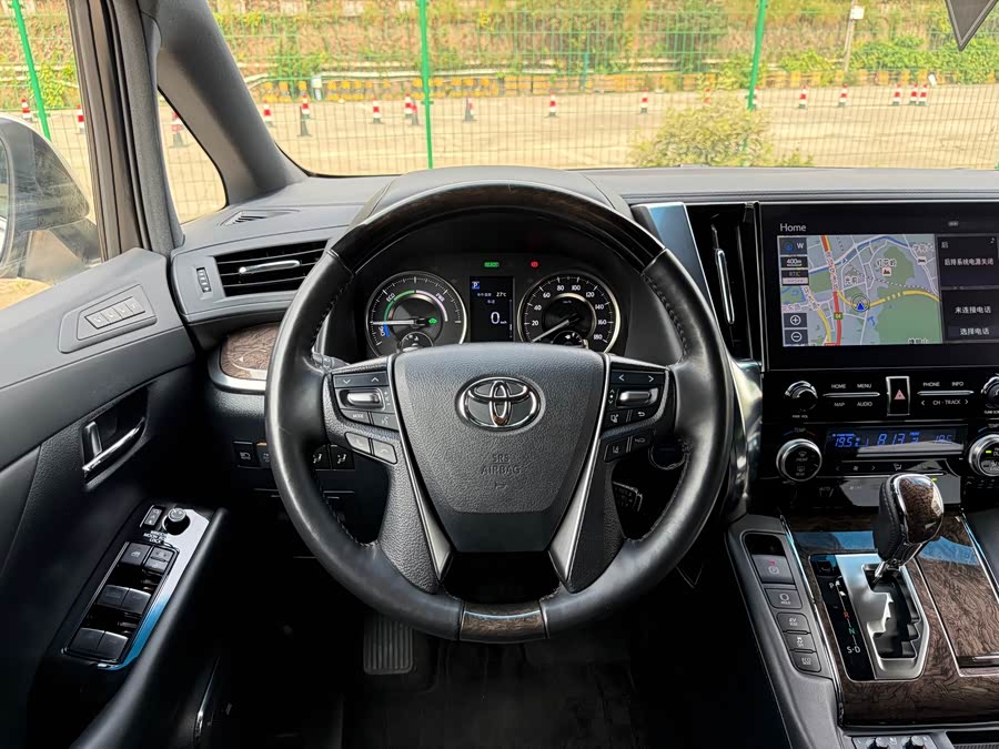 Alphard 2021 Dual Engine 2.5L Premium Edition - zdjęcie 7