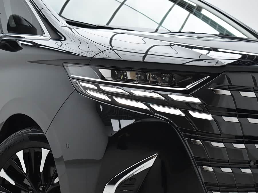 Alphard 2024 Dual Engine 2.5L Premium Edition - zdjęcie 4