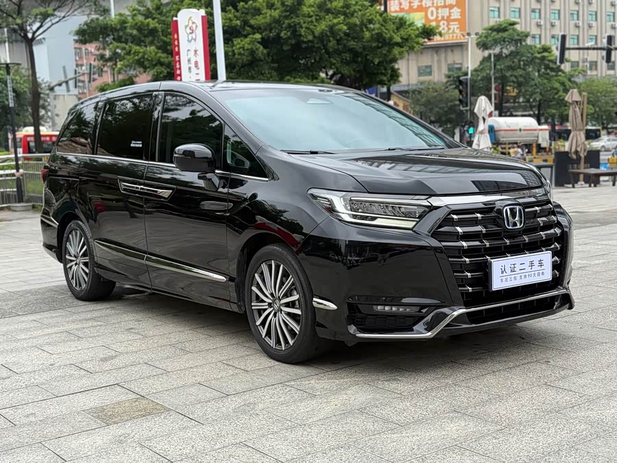 Ariel 2024 2.0L e:HEV Luxury - zdjęcie 3