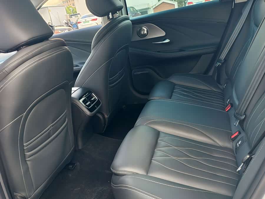 Ariya 8 2023 1.6T DCT - zdjęcie 13