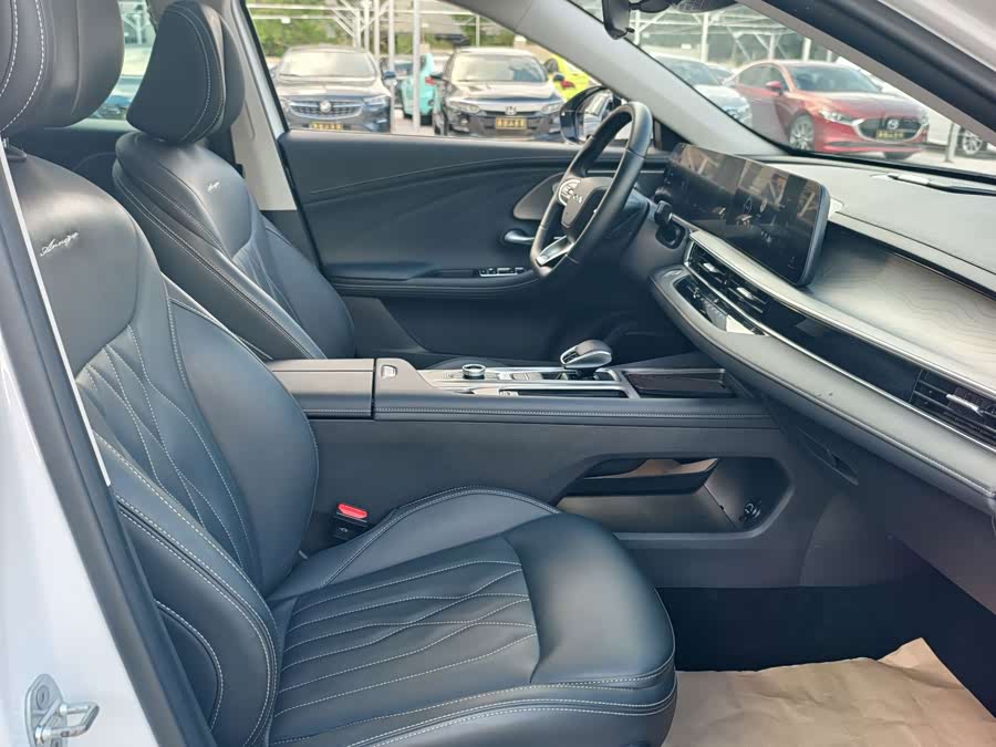 Ariya 8 2023 1.6T DCT - zdjęcie 8