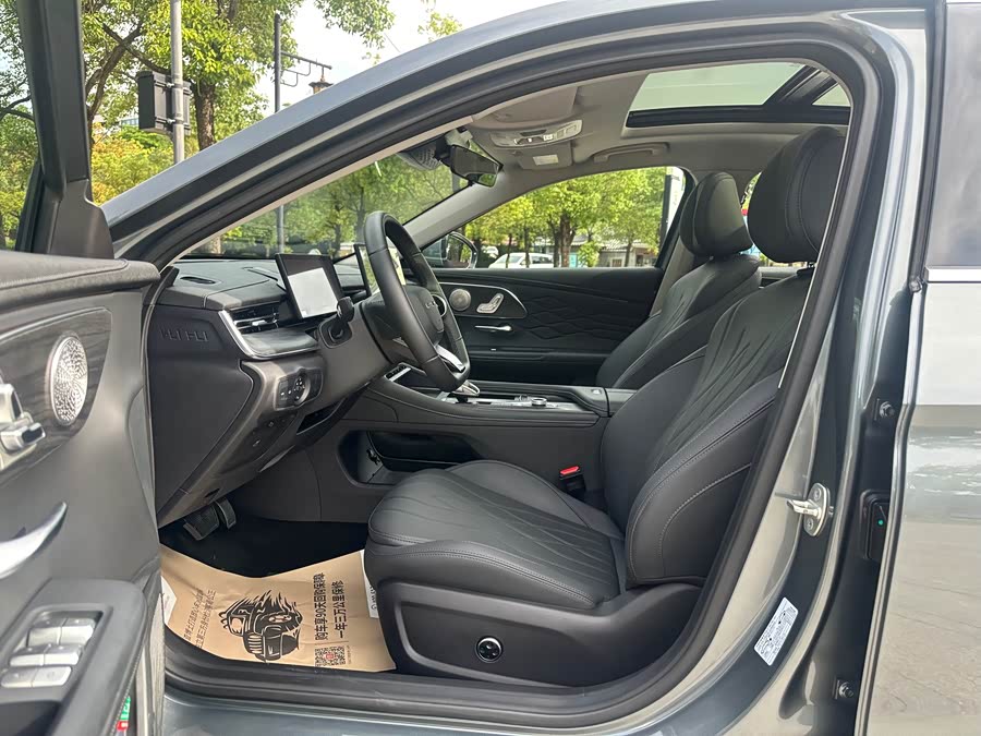Arrizo 8 PRO 2025 1.6T DCT Luxury Edition+ - zdjęcie 20