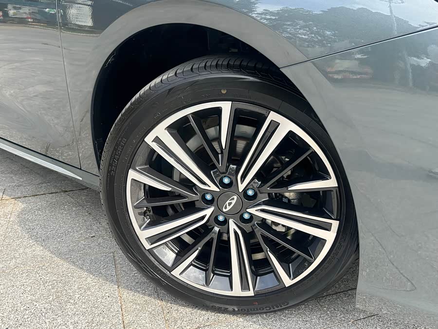 Arrizo 8 PRO 2025 1.6T DCT Luxury Edition+ - zdjęcie 4