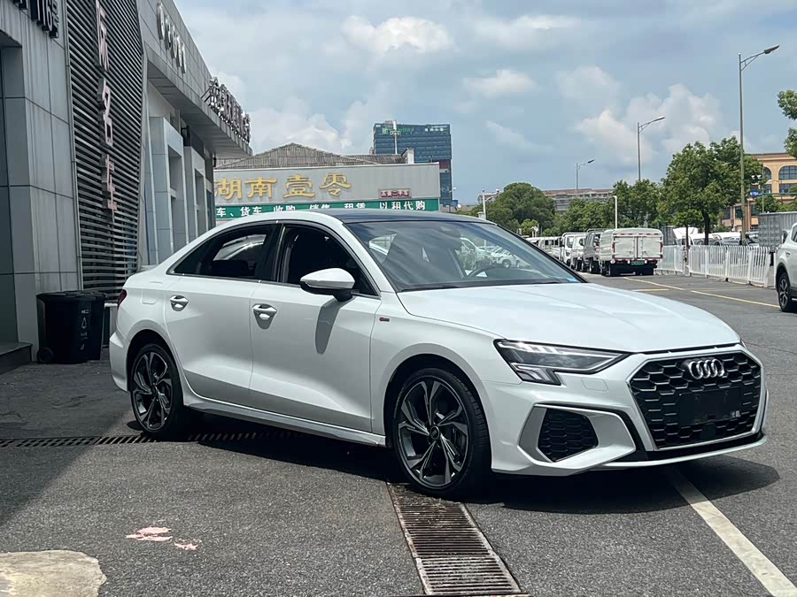 Audi A3 2023 A3L Limousine 35 TFSI Fashion Sport