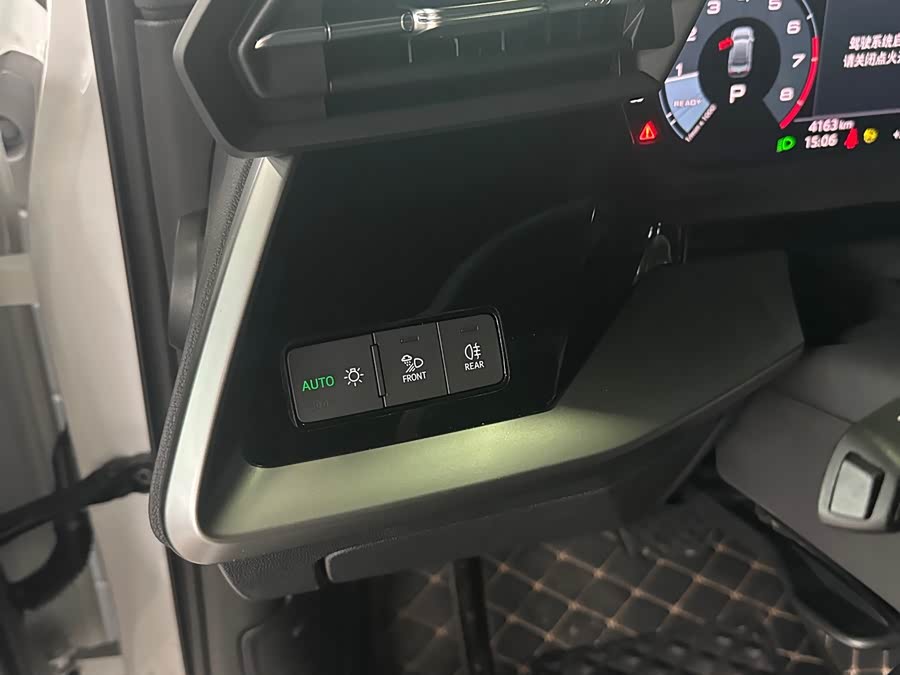 Audi A3 2023 A3L Limousine 35 TFSI Progress - zdjęcie 11
