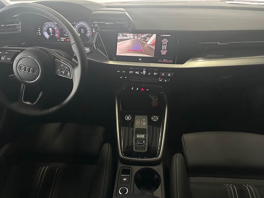 Audi A3 2023 A3L Limousine 35 TFSI Progress - zdjęcie 12