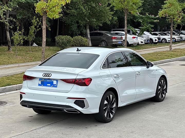Audi A3 2023 Sportback 35 TFSI Fashion Sport Type - zdjęcie 13