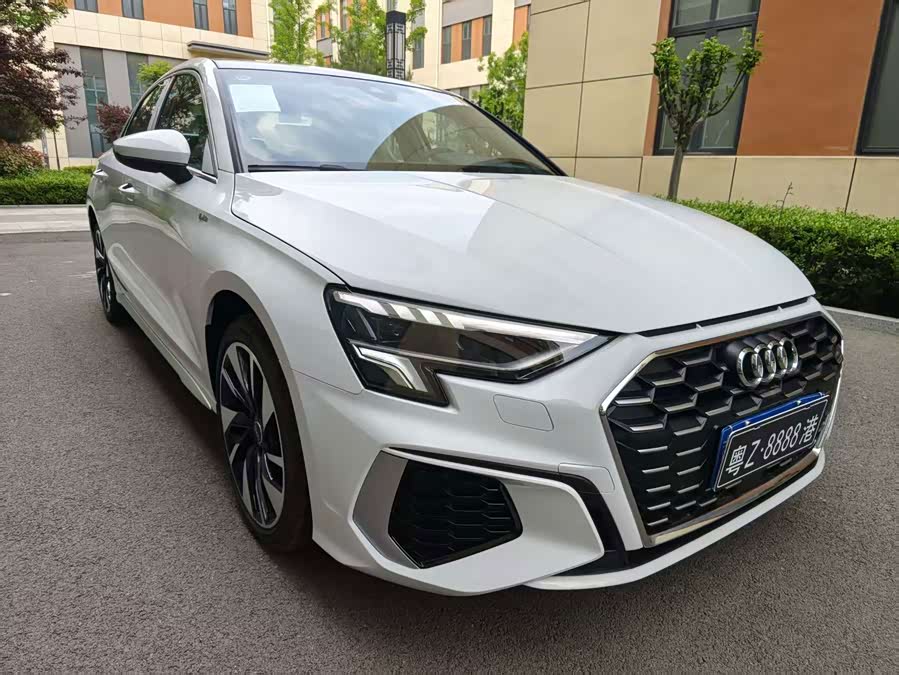 Audi A3 2024 A3L Limousine 35 TFSI Luxury Sport