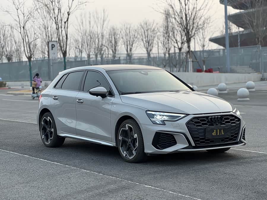 Audi A3 2024 Sportback 35 TFSI Fashion Sport - zdjęcie 3