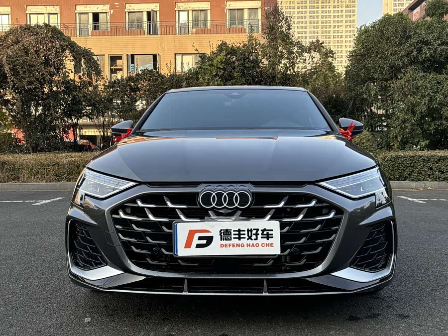 Audi A3 2025 A3L Limousine 35TFSI Premium - zdjęcie 2