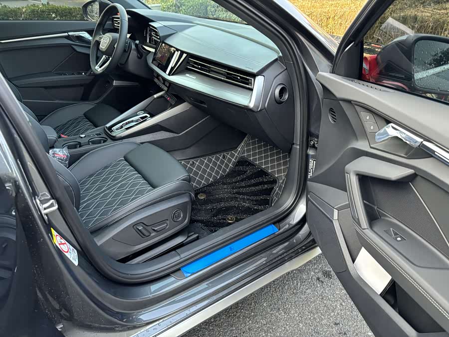 Audi A3 2025 A3L Limousine 35TFSI Premium - zdjęcie 16