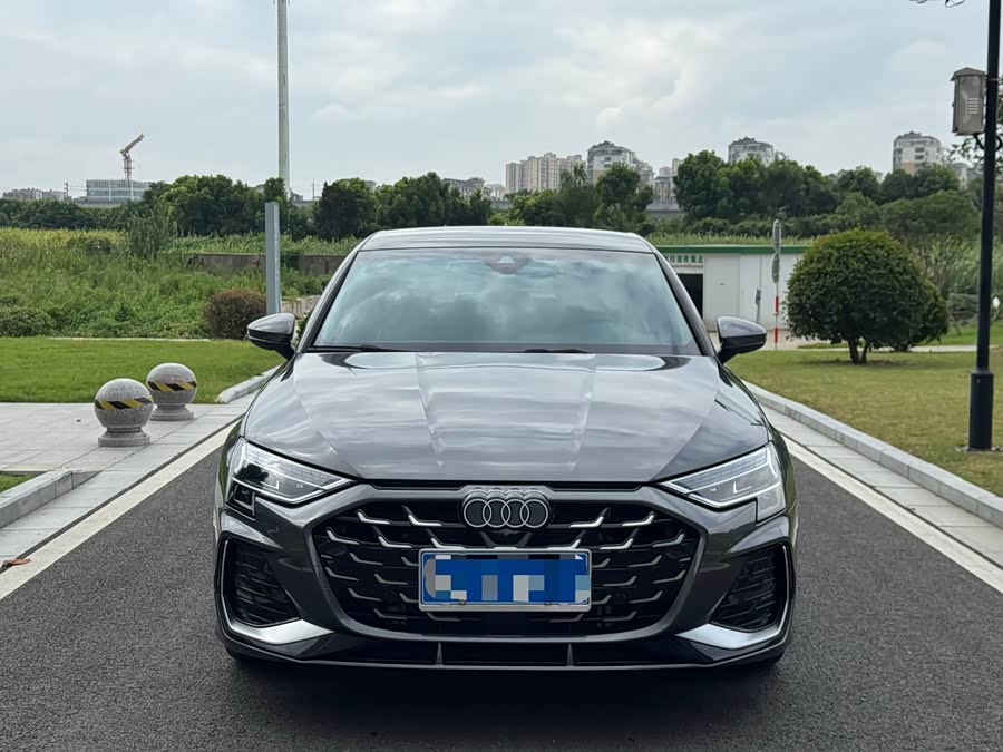 Audi A3 2025 Sportback 35TFSI Flying Enjoyment - zdjęcie 2